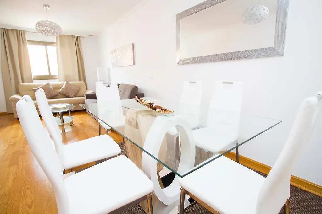 Wonderstays Apartamentos La Estacion マラガ アパート
