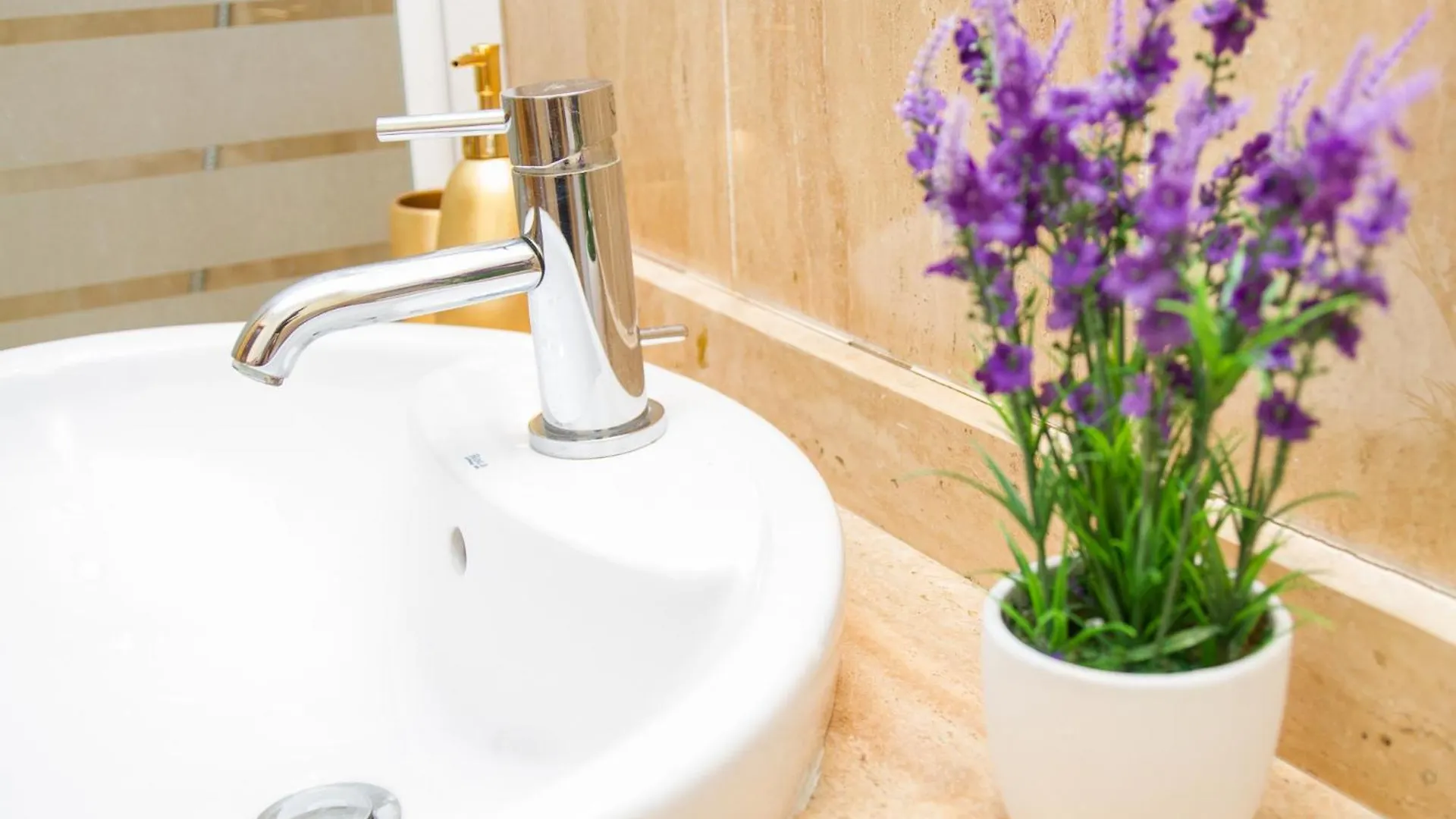 Wonderstays Apartamentos La Estacion マラガ アパート