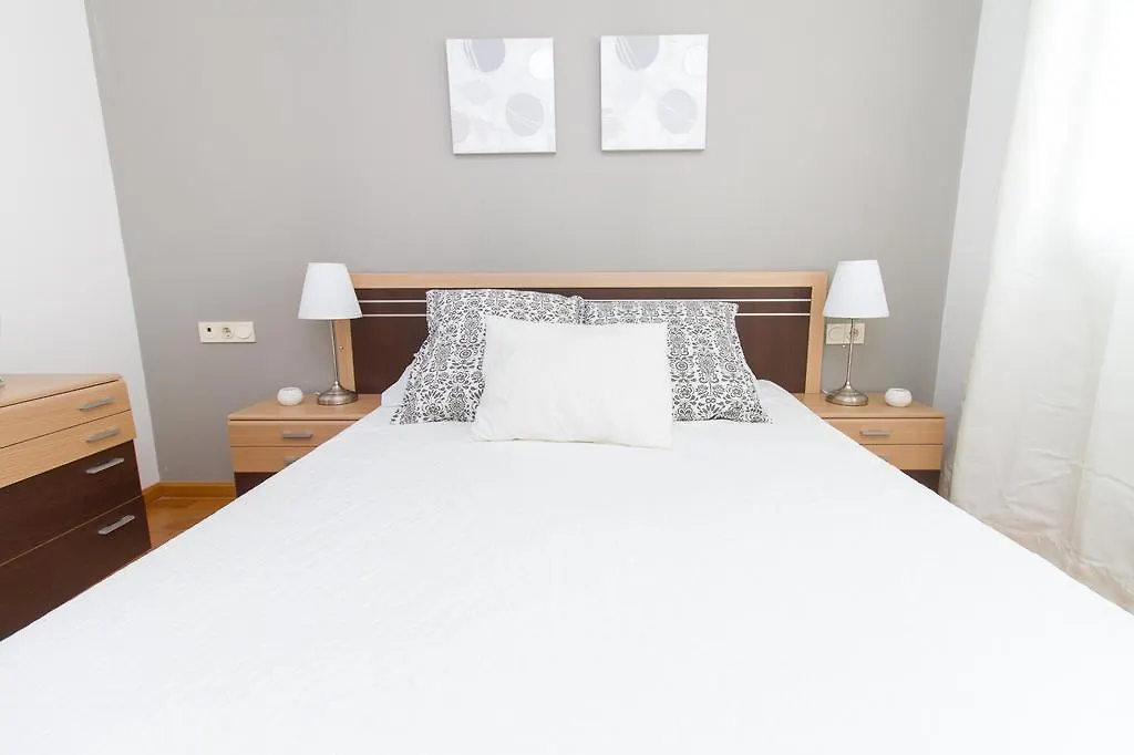 アパート Wonderstays Apartamentos La Estacion マラガ