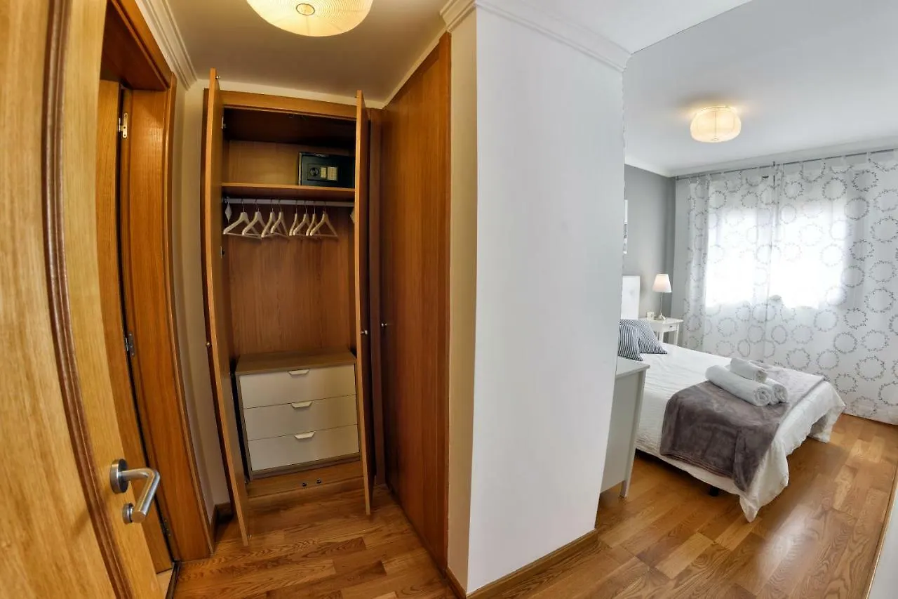 アパート Wonderstays Apartamentos La Estacion マラガ